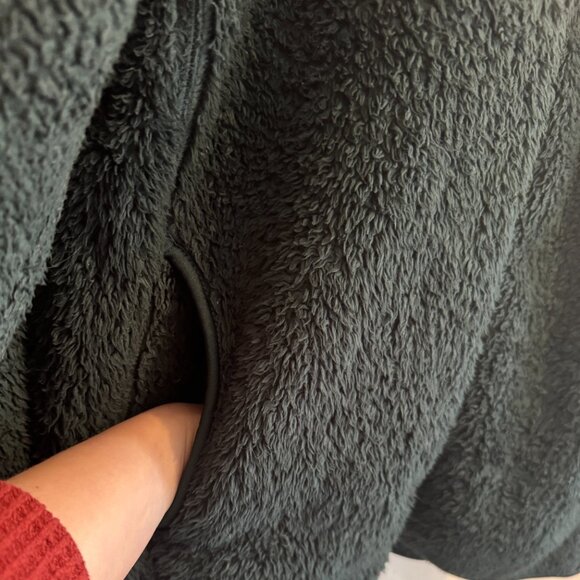 🌲 Uniqlo Fluffy Yarn Fleece Full-Zip Jacket | Size L - Picture 5 of 8
